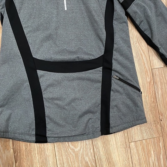 Nike jacket - Picture 3 of 8